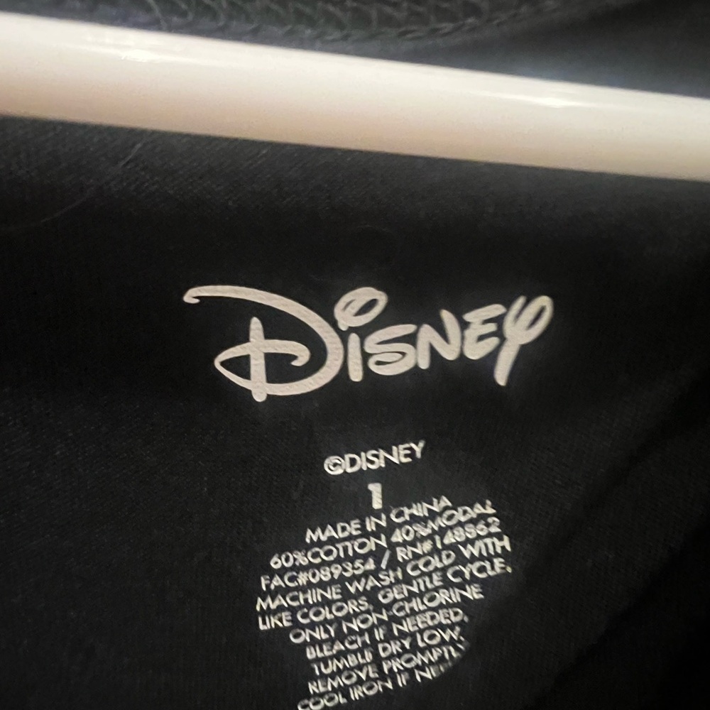 Torrid Disney Scrooge McDuck Crew Neck Split Hem Top 1X (14-16) - Picture 8 of 10